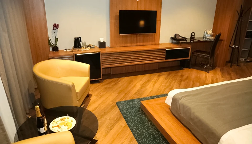 هتل گلدن پالاس تفلیس